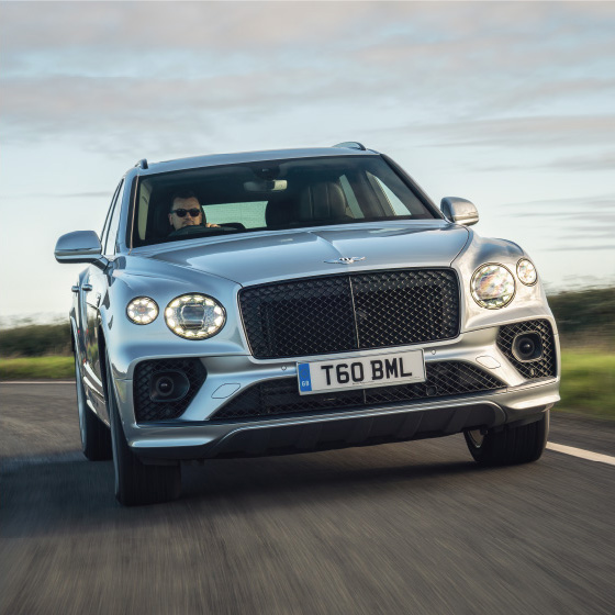 BENTAYGA V8